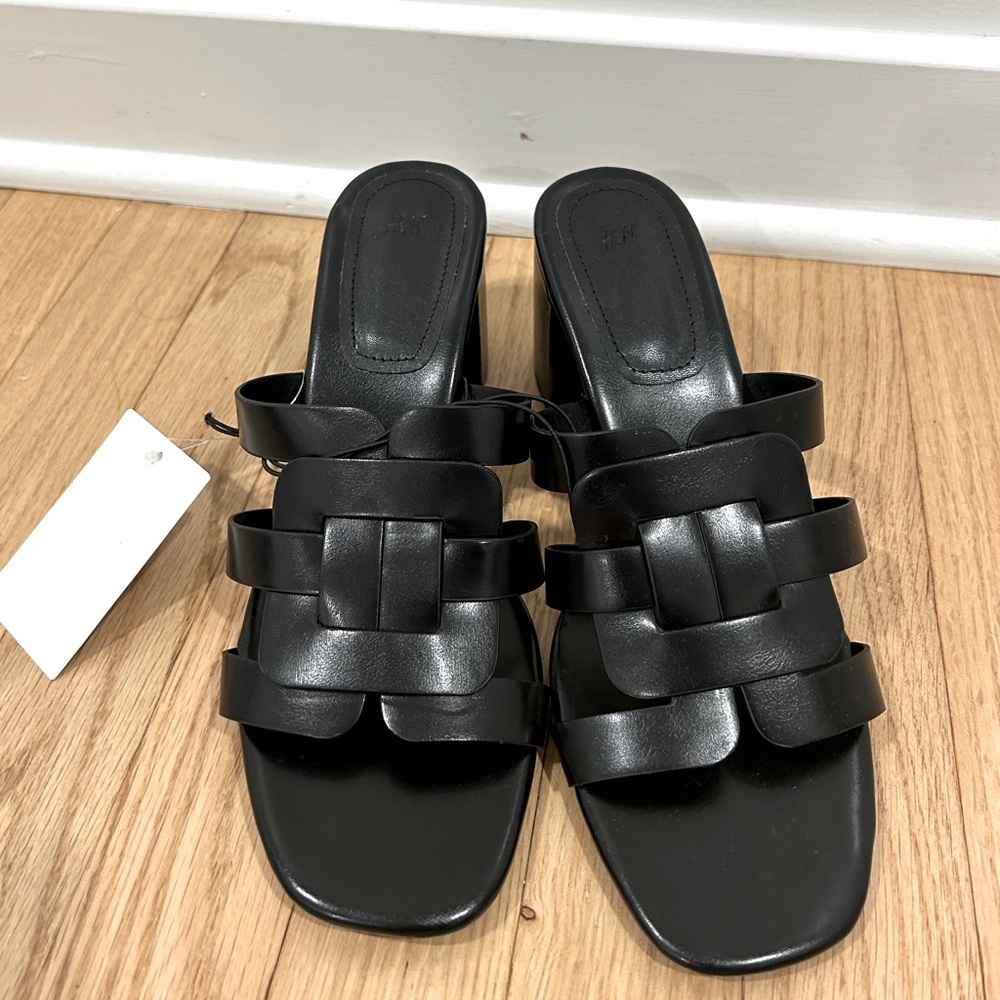 NWT Block Heel Sandals